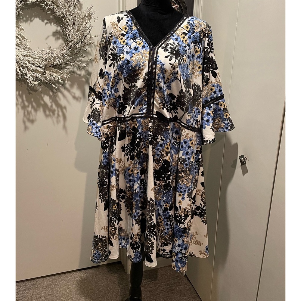 Plus size floral dress